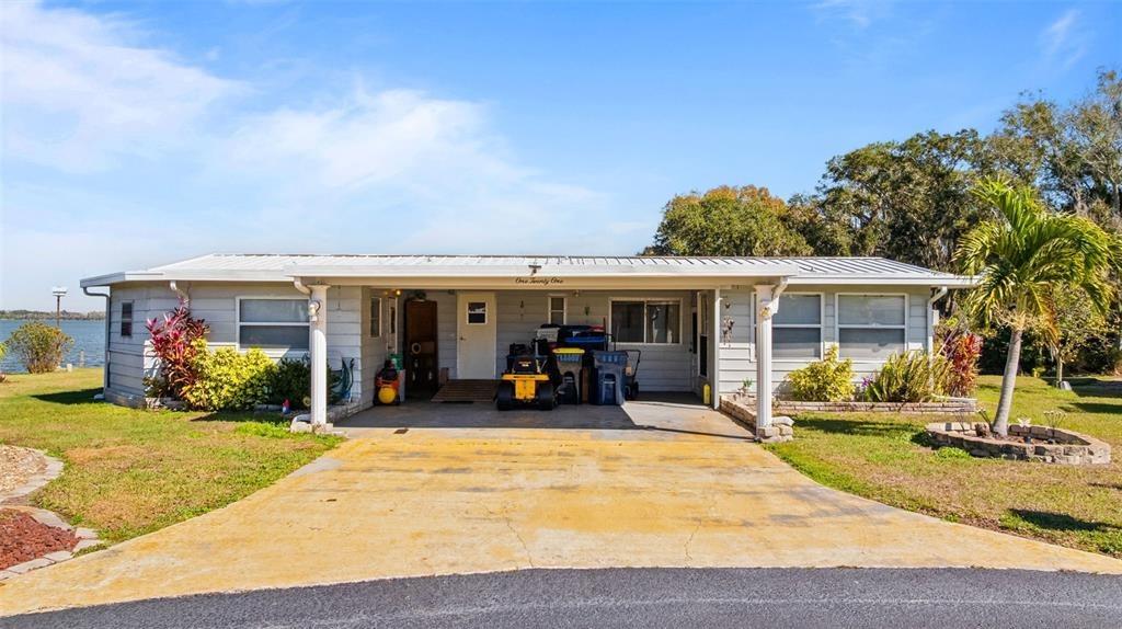 Bonnie Dr, Auburndale, FL 33823