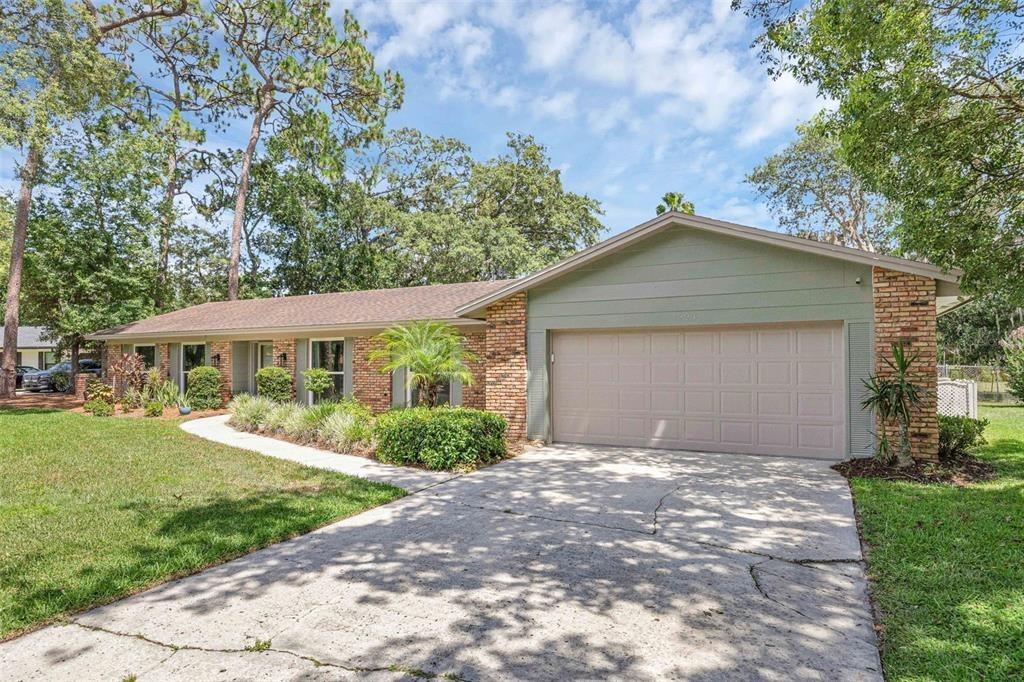 Royal Oaks Cir, Longwood, FL 32779