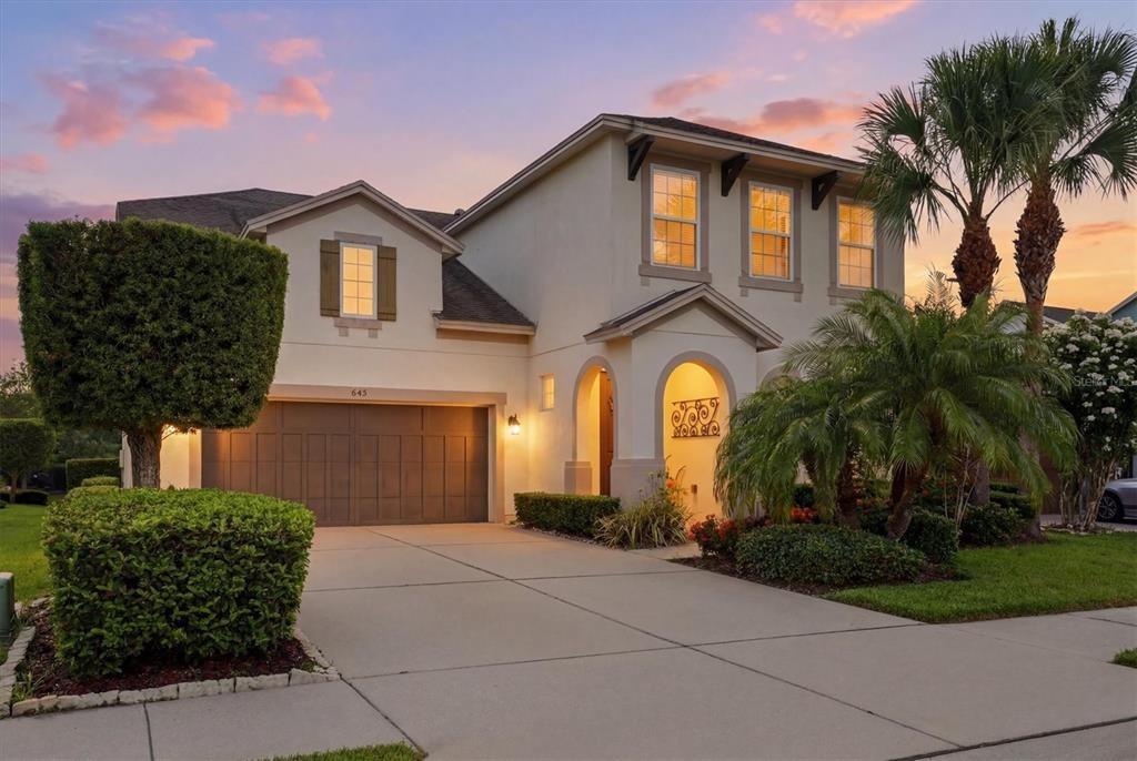 Molly Cir, Sarasota, FL 34232