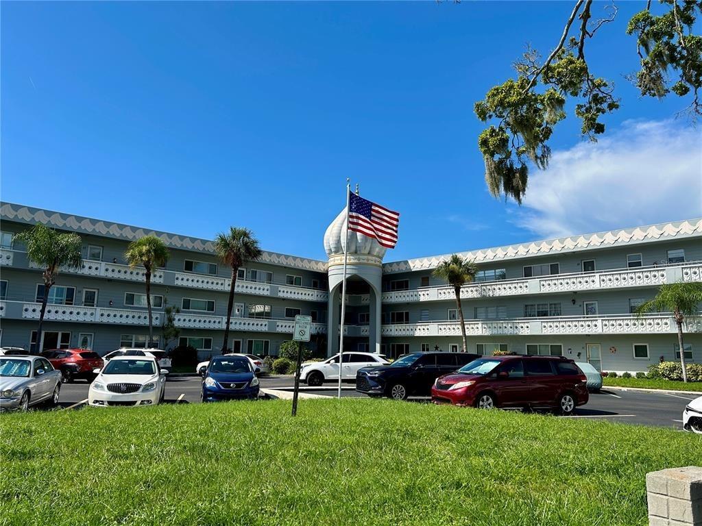 Grecian Way, Clearwater, FL 33763