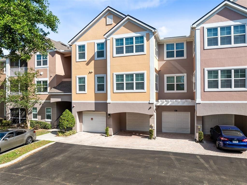 Queens Borough Ave, Orlando, FL 32835