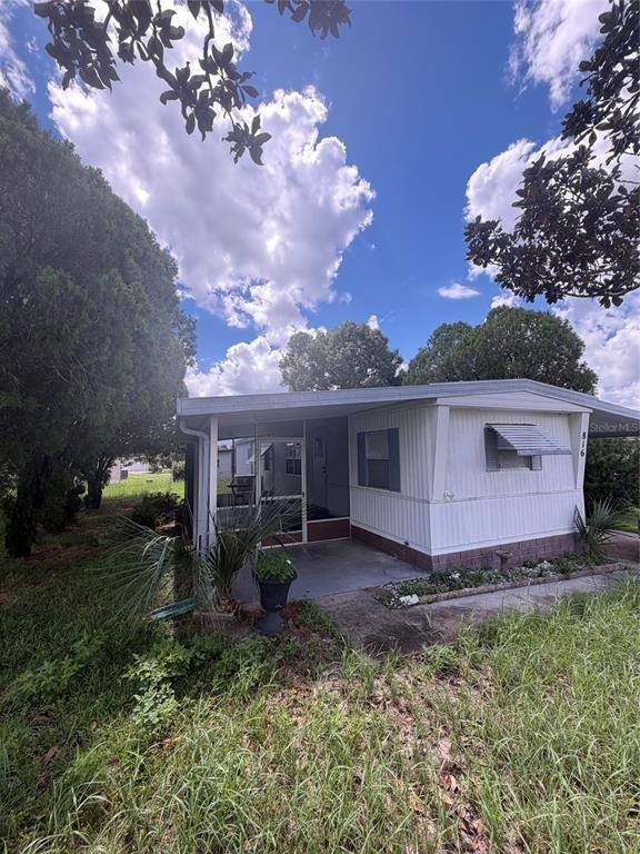 Beechwood Ave, Lady Lake, FL 32159