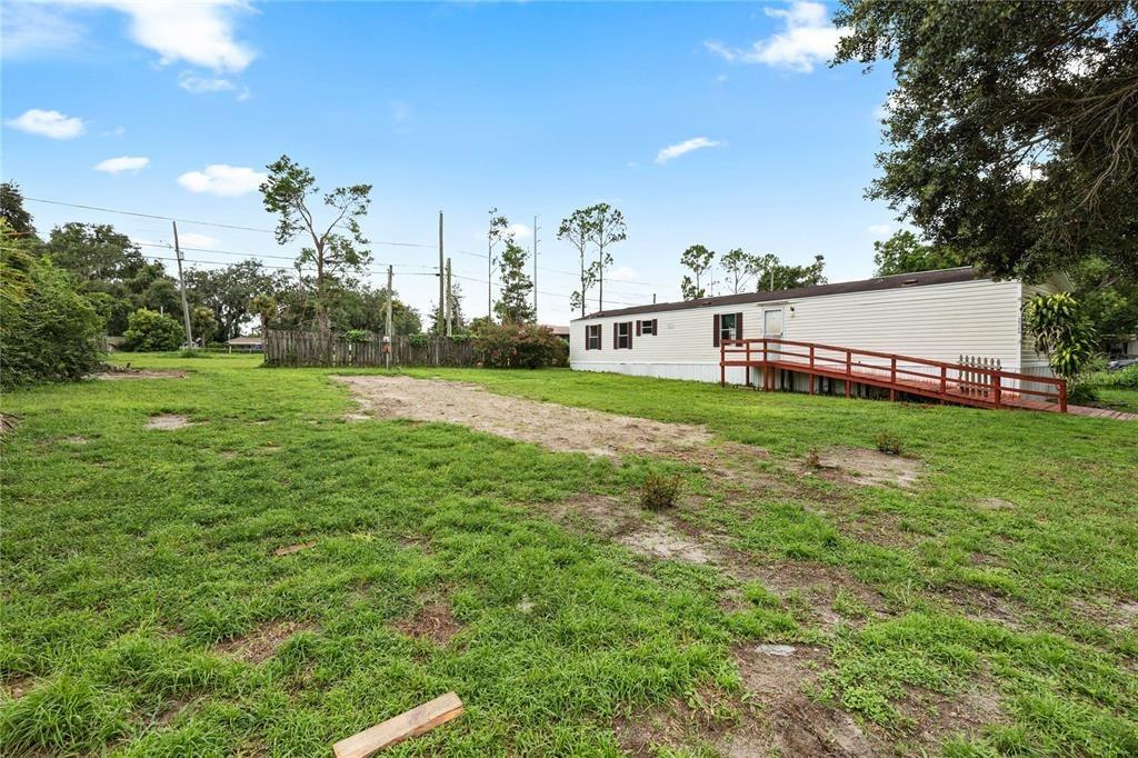 Orient Ave, Zephyrhills, FL 33542