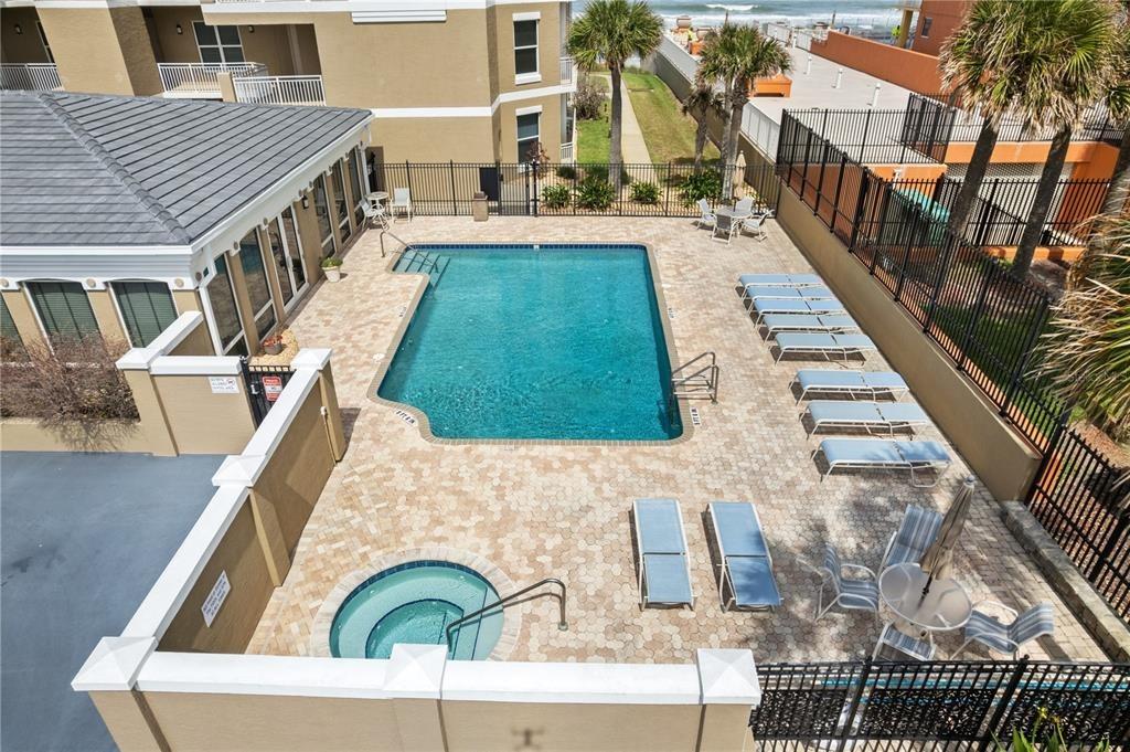 S Atlantic Ave, Daytona Beach, FL 32118