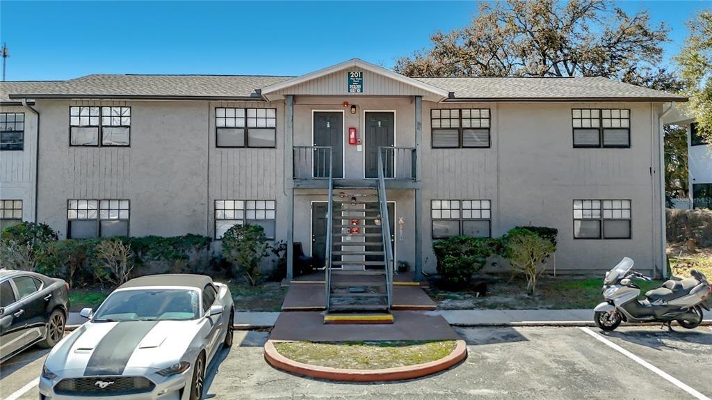 Pine Violet Ct, Tampa, FL 33612