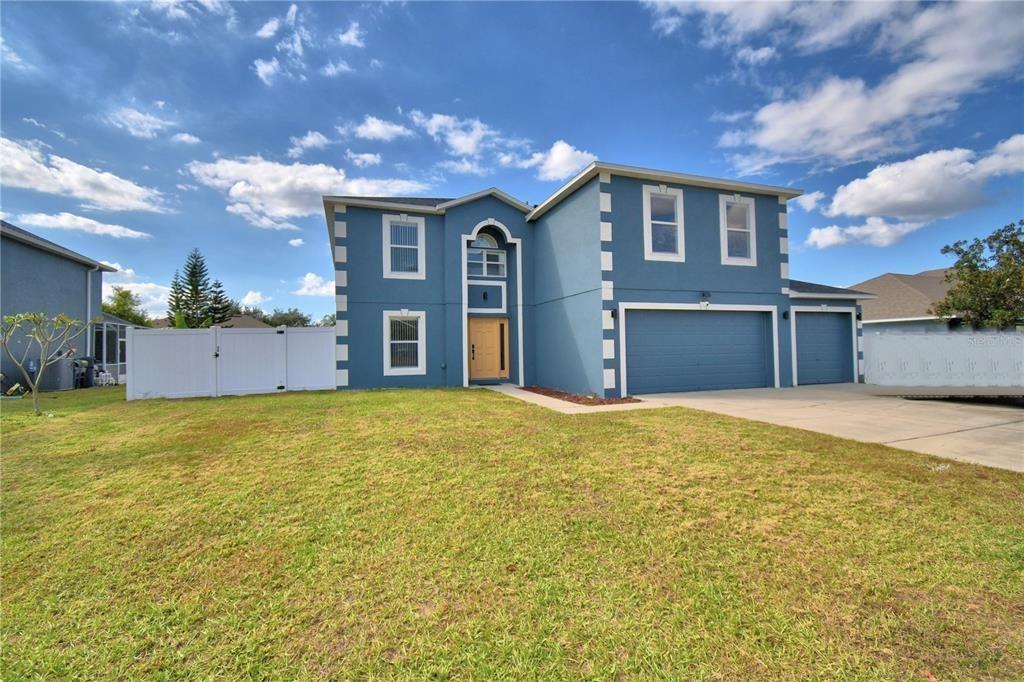 Shaddock Dr, Auburndale, FL 33823