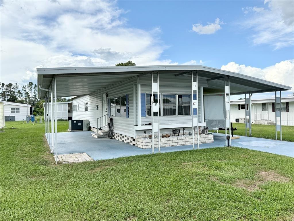 Sweetpea Ln, Zephyrhills, FL 33541