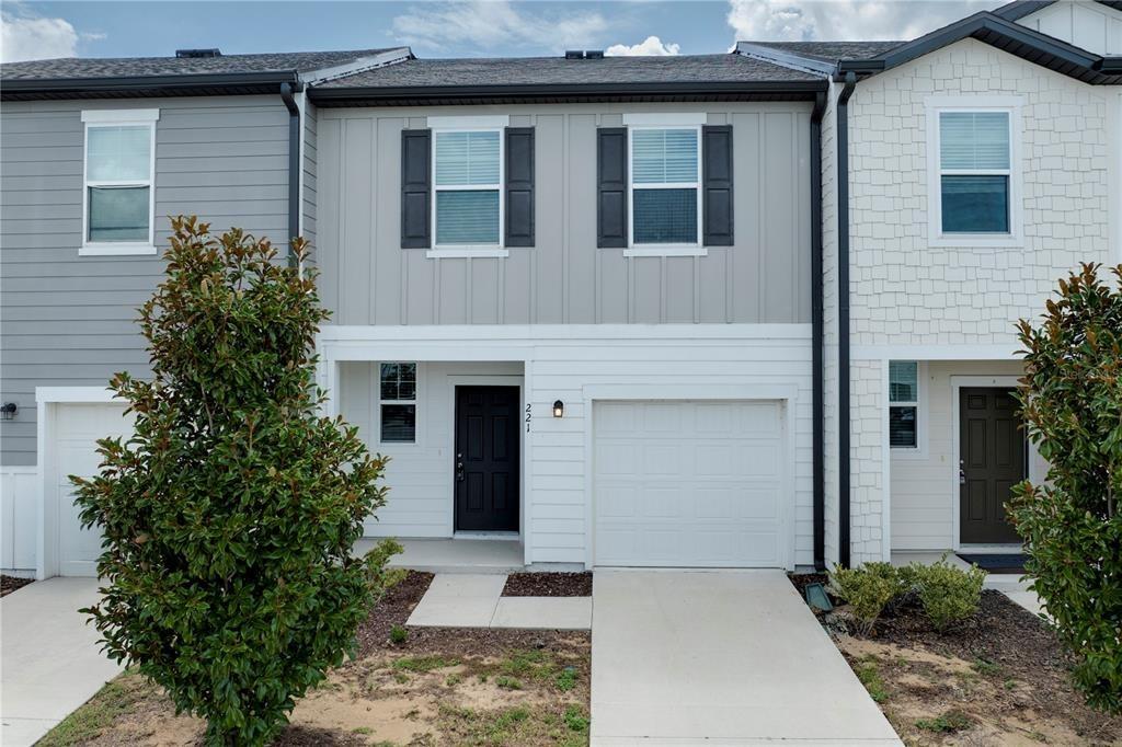 Mandovi St, Davenport, FL 33837