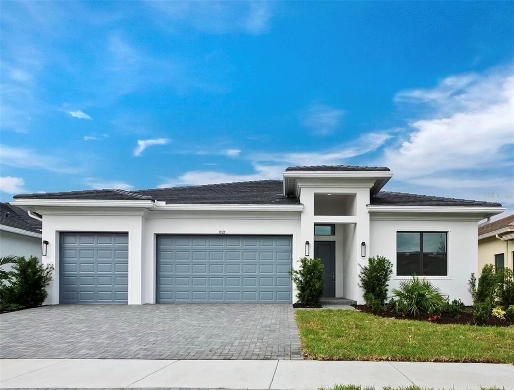 Bernini Pl, Sarasota, FL 34240