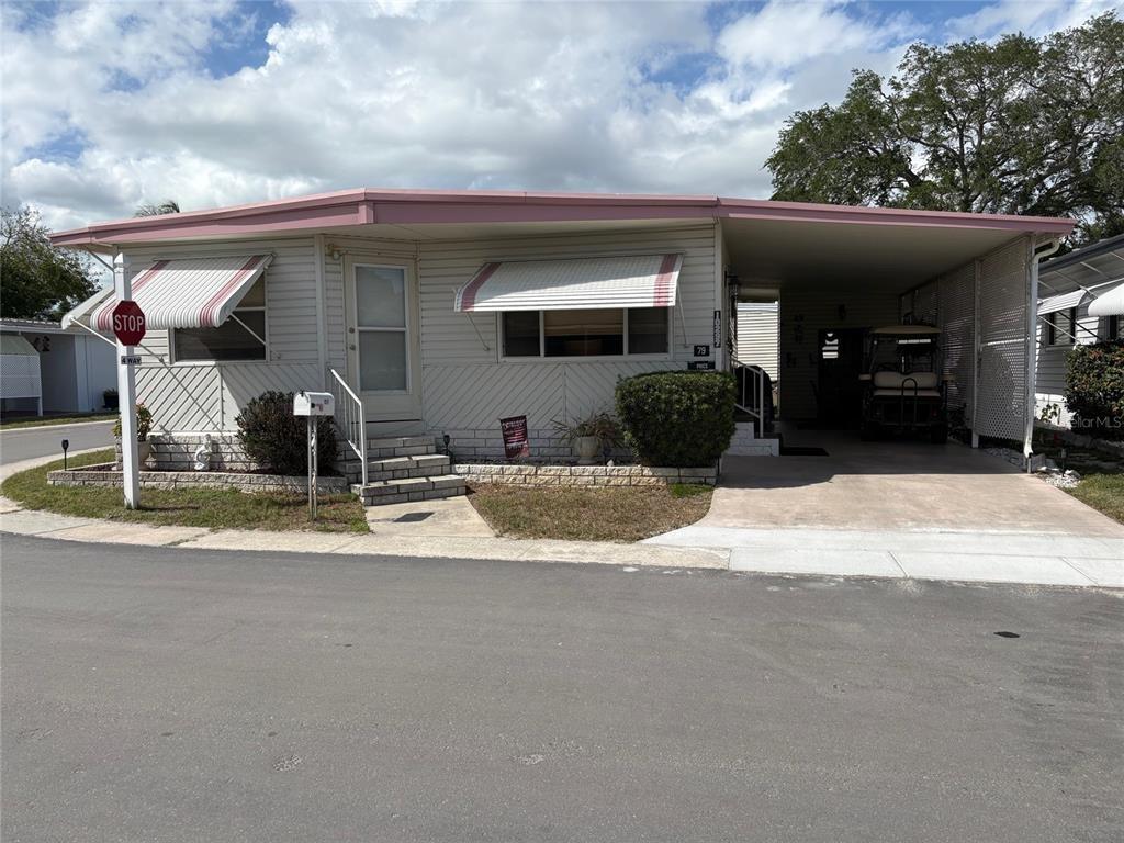 N Lake Dr, Largo, FL 33773