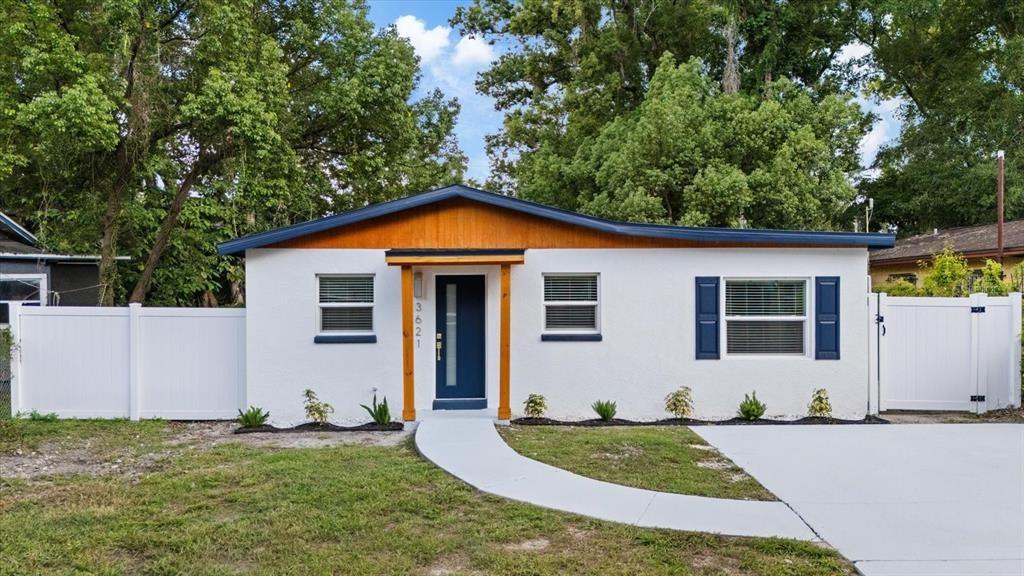 E Comanche Ave, Tampa, FL 33610