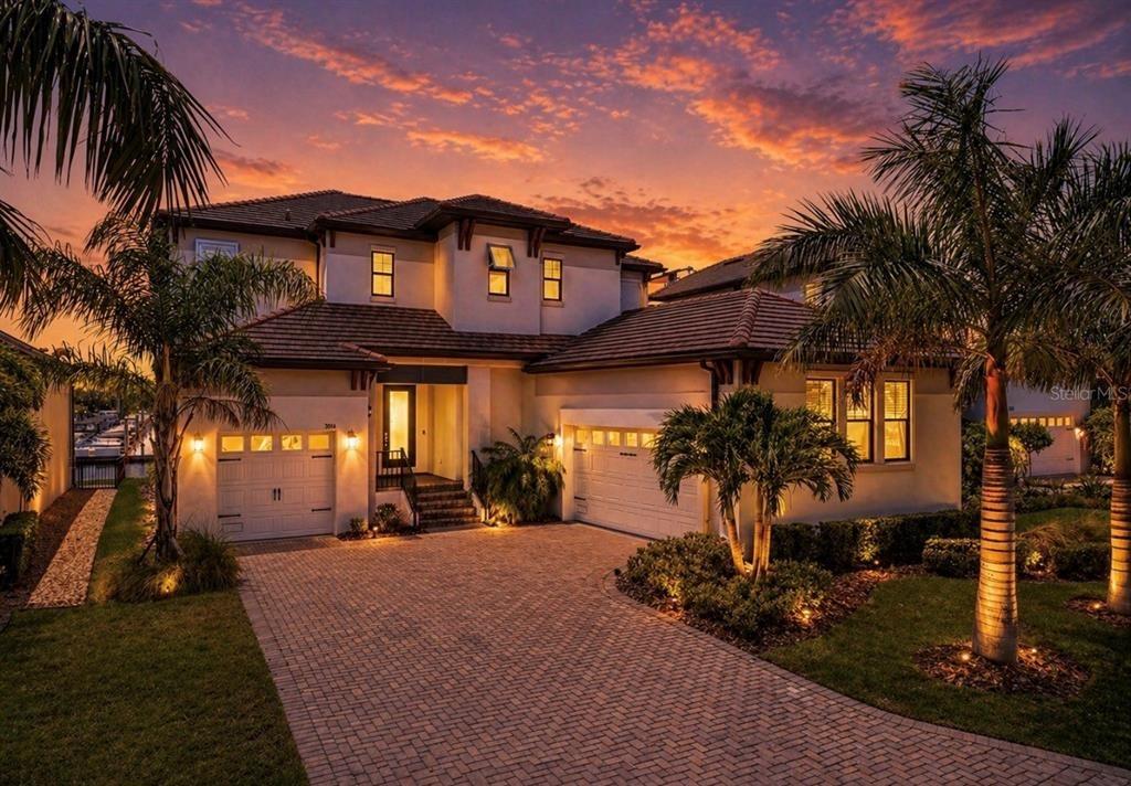 Christophers Watch Ln, Ruskin, FL 33570