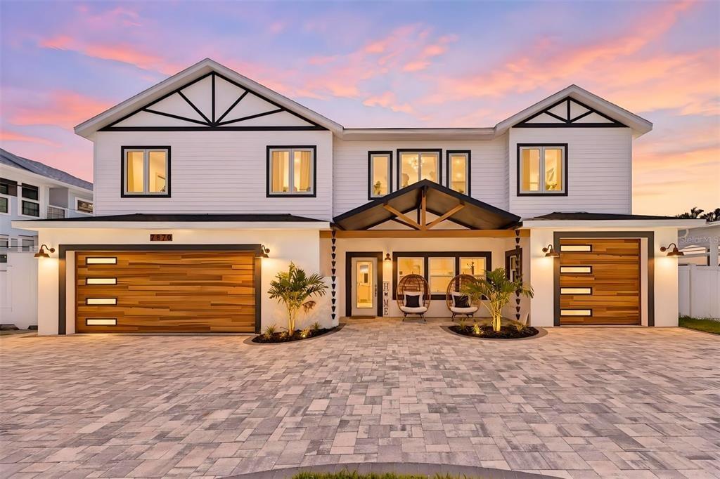 Causeway Blvd S, Saint Petersburg, FL 33707