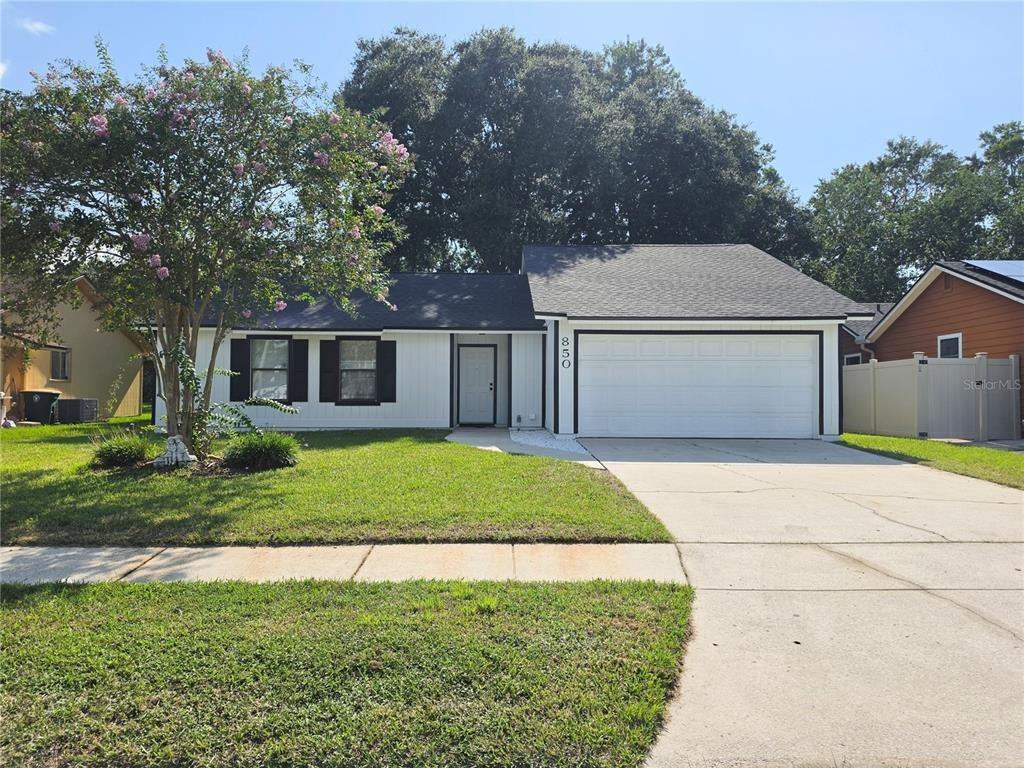 Aries Rd W, Jacksonville, FL 32216