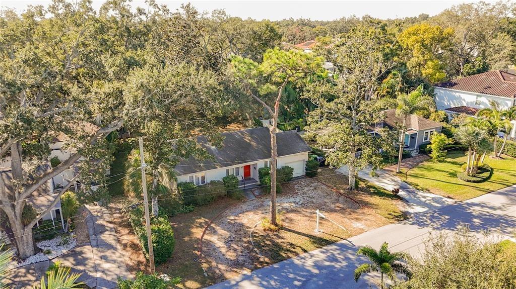 W Coachman Ave, Tampa, FL 33611
