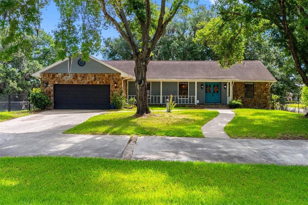 Winn Rd, Riverview, FL 33569