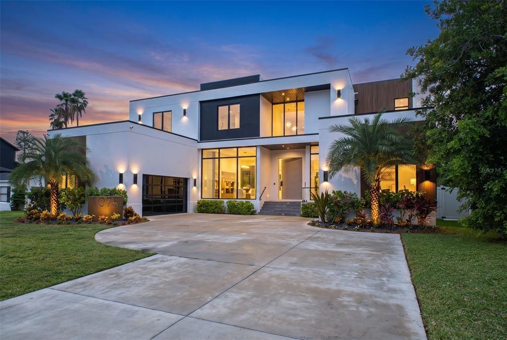 Snell Isle Blvd Ne, Saint Petersburg, FL 33704