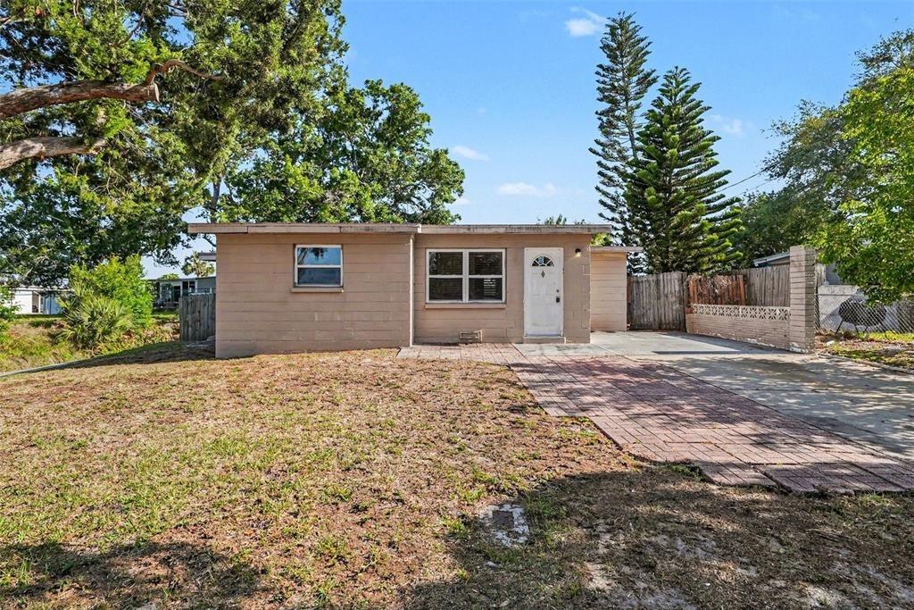 114th Ter, Largo, FL 33773