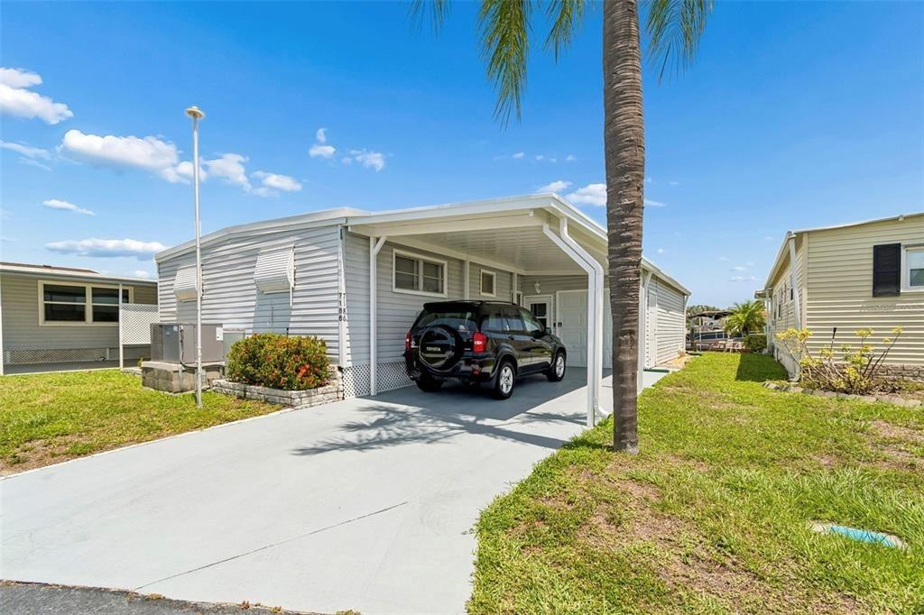 Mount Arlington Dr Ne, Saint Petersburg, FL 33702