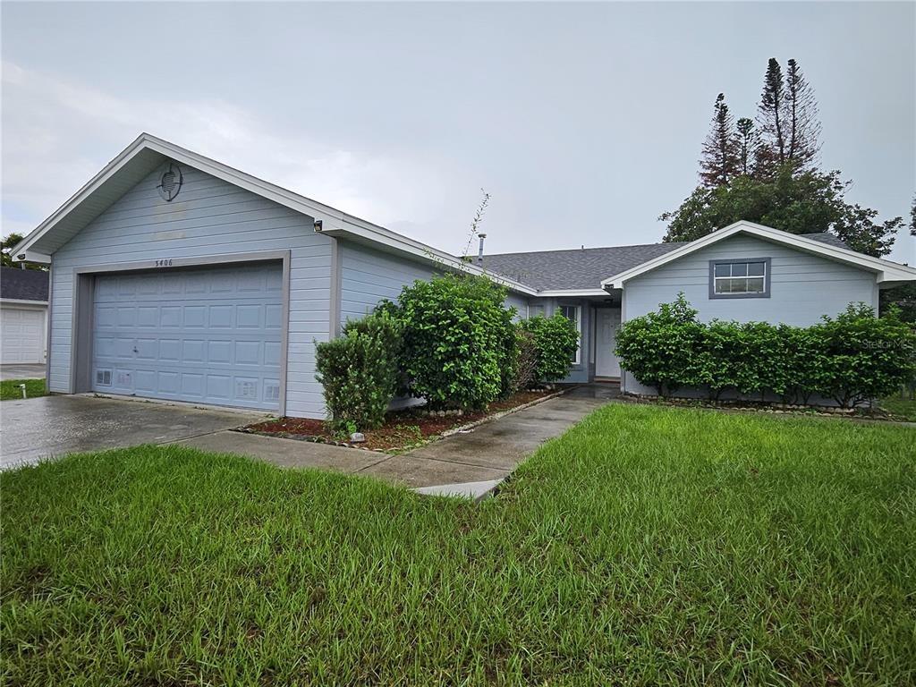Fox Ridge St, Winter Haven, FL 33884