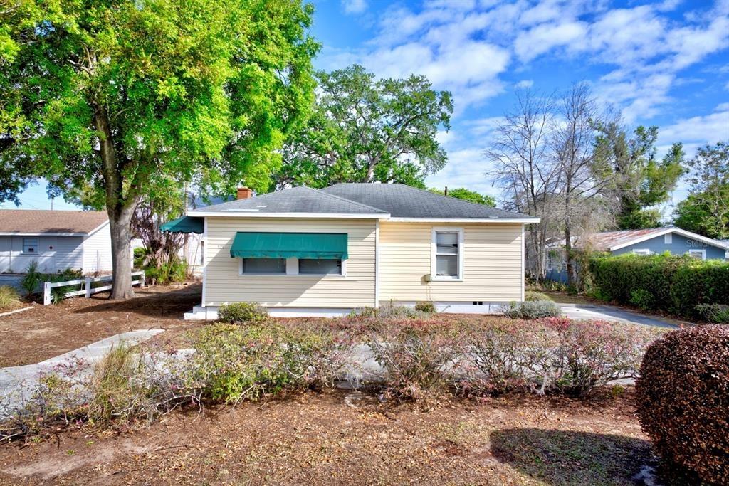 Bates Ave Se, Winter Haven, FL 33880