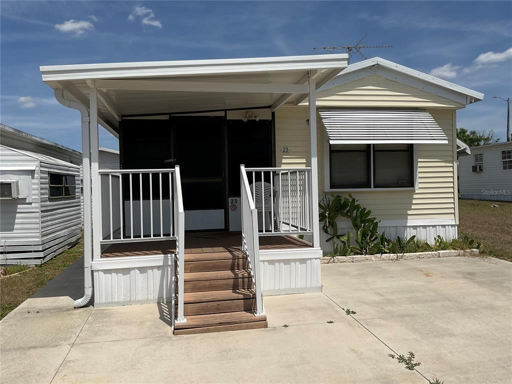 Mcdonald St, Dade City, FL 33525