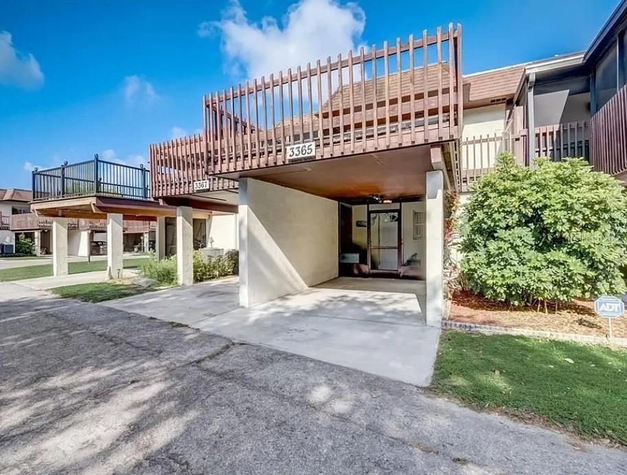 Ramblewood Dr N, Sarasota, FL 34237