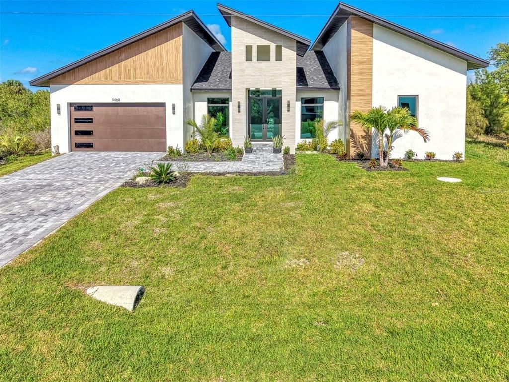 Attica Cir, Port Charlotte, FL 33981