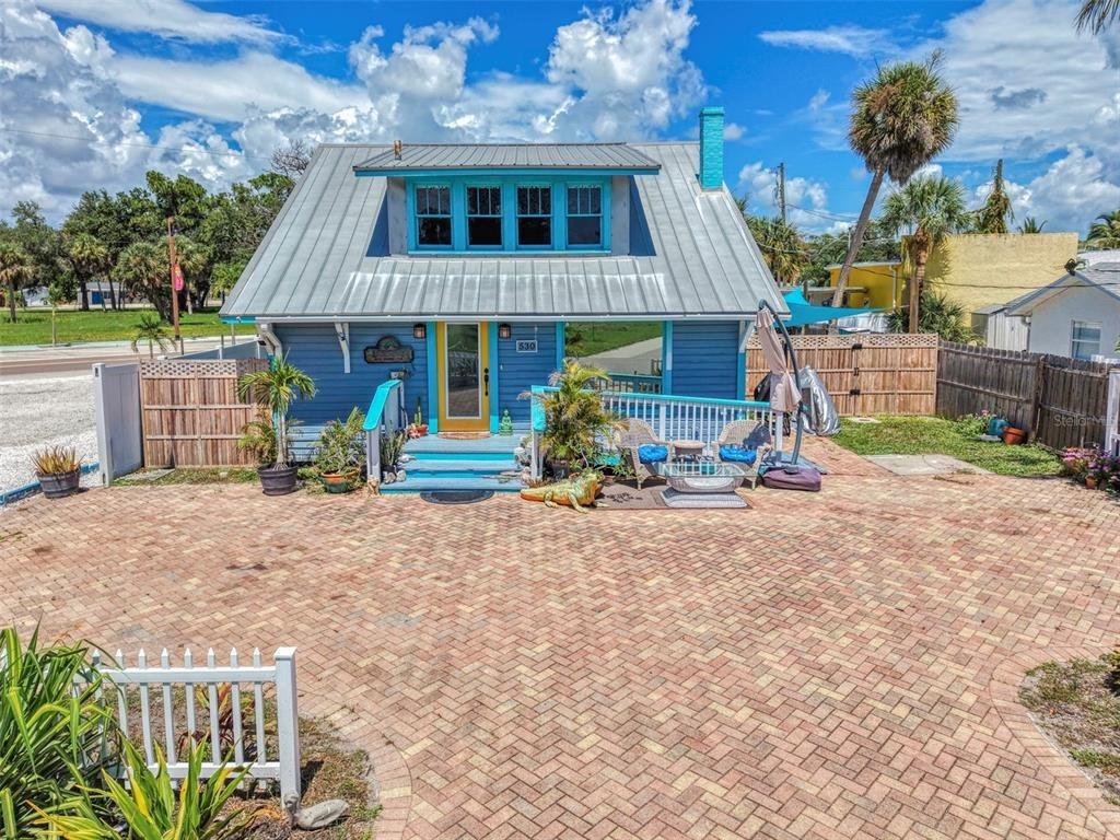 W Green St, Englewood, FL 34223