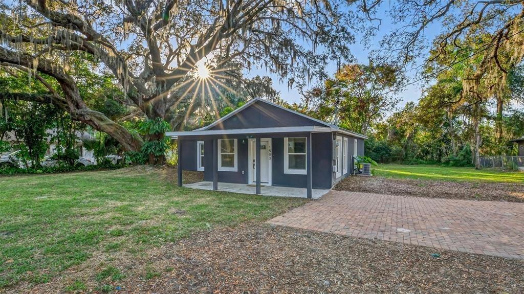 Granite State Ct, Mount Dora, FL 32757