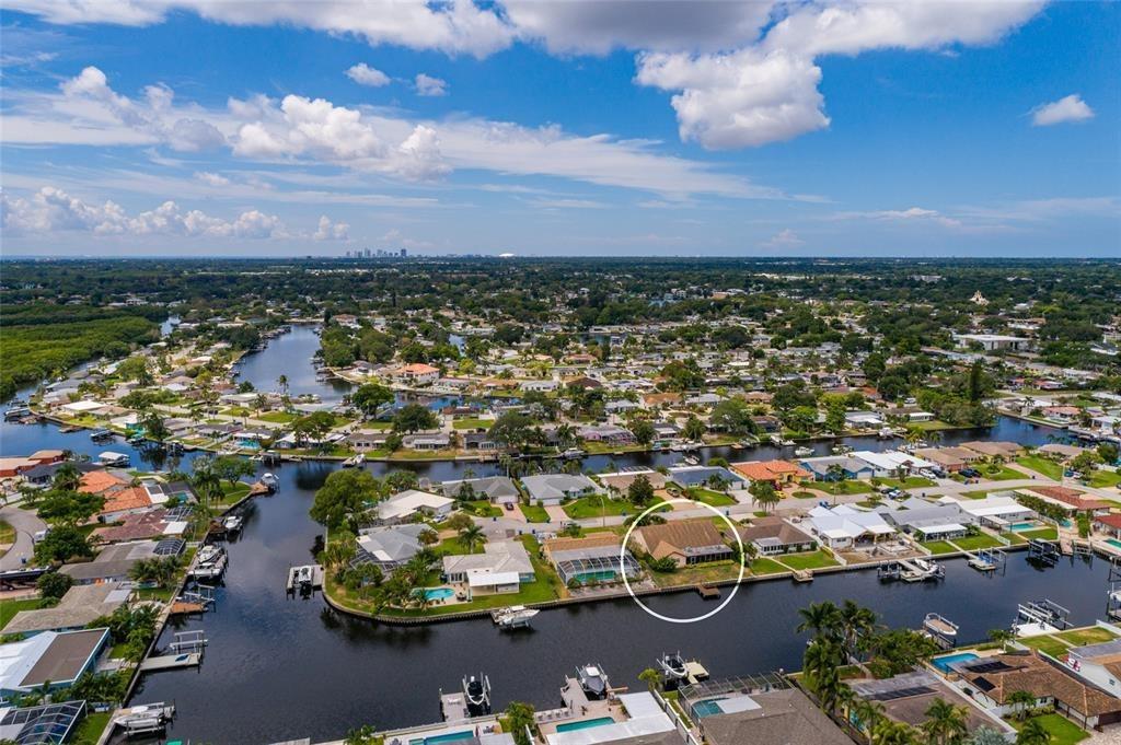 97th Ave Ne, Saint Petersburg, FL 33702