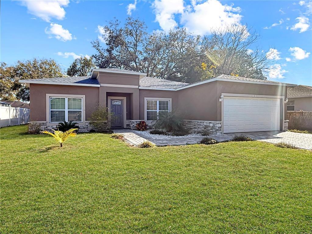 Scott Dr, Sanford, FL 32771