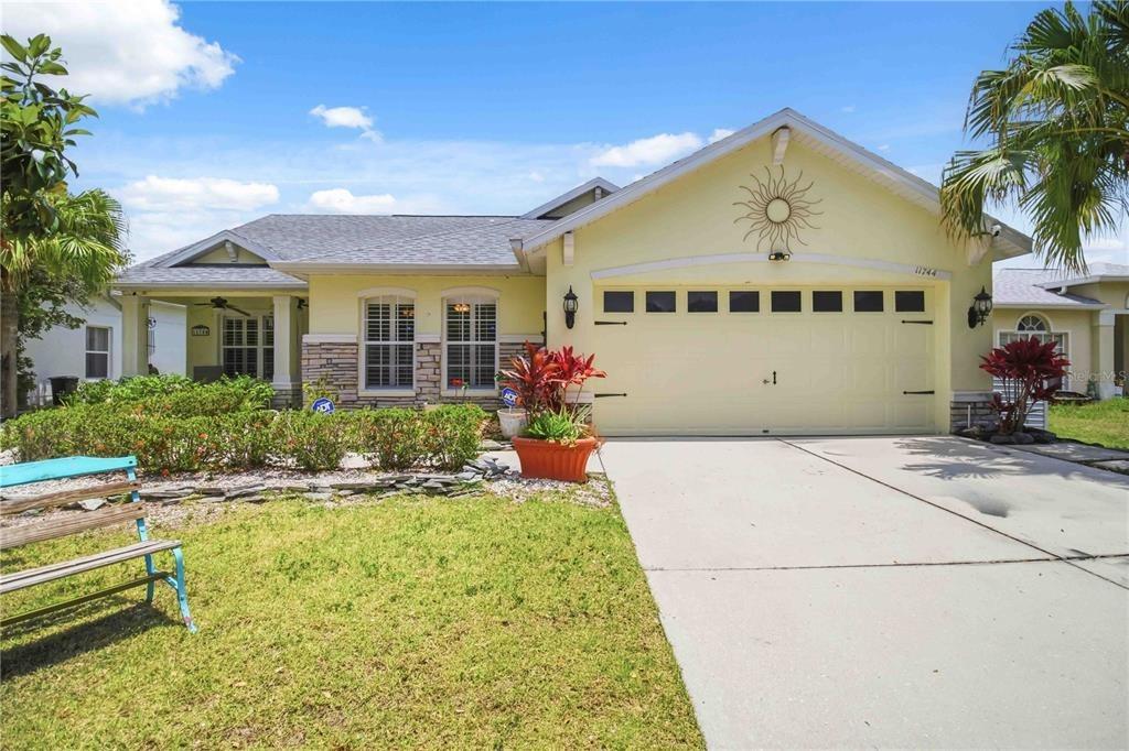 Shirburn Cir, Parrish, FL 34219