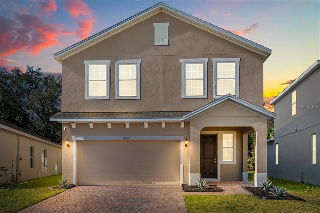 Royal Point Ave, Kissimmee, FL 34746