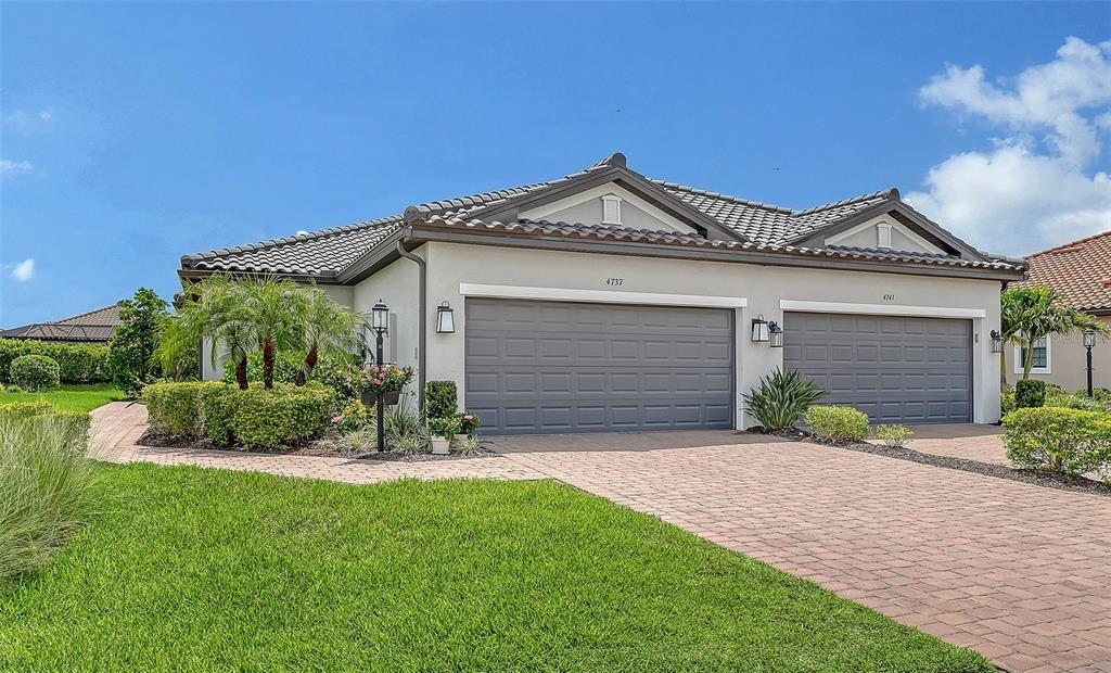 Tortona Ct, Bradenton, FL 34211