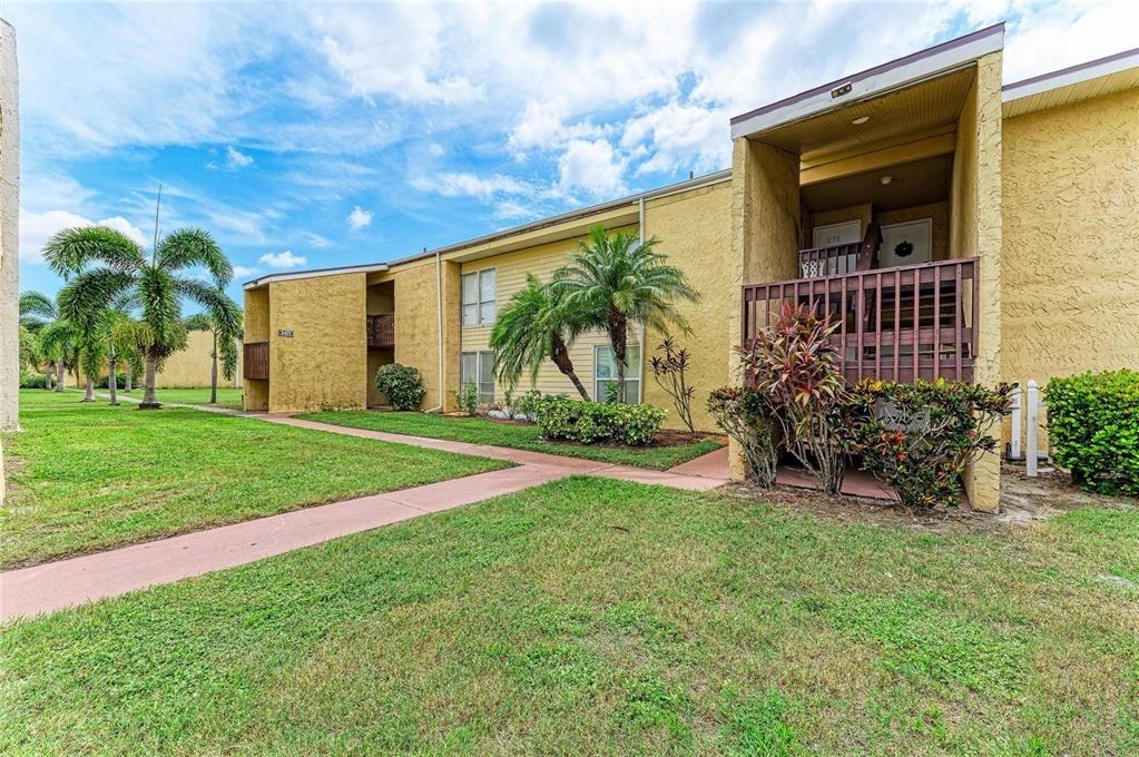Clark Rd, Sarasota, FL 34231