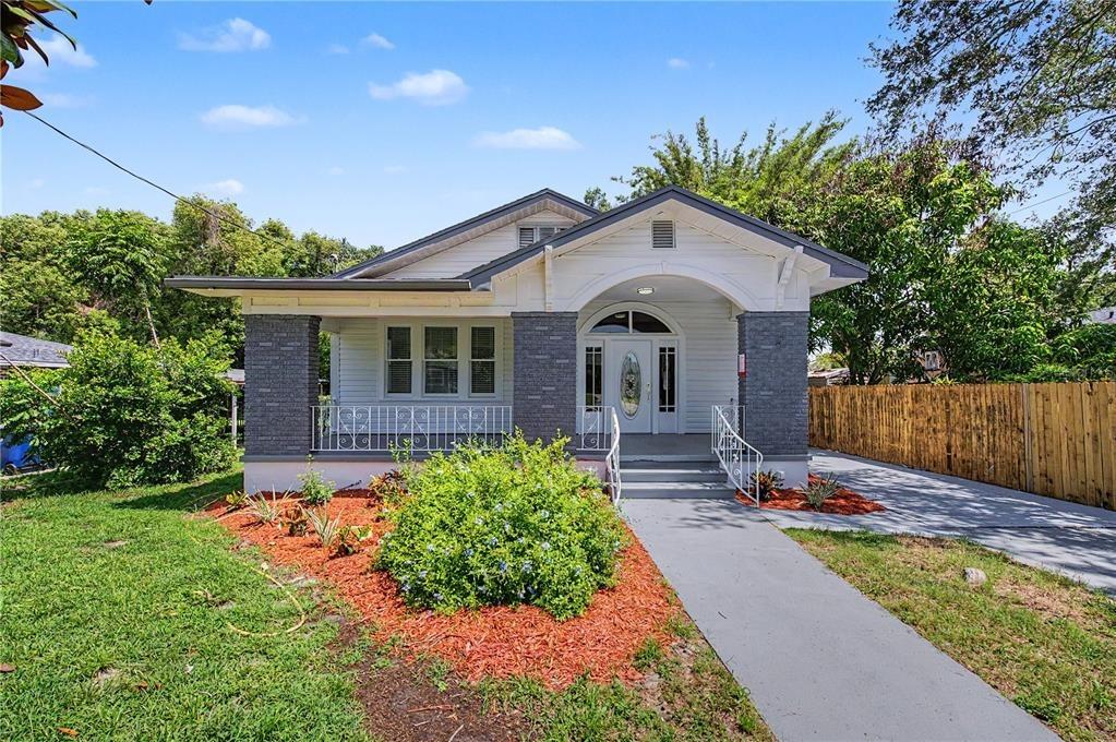 E Paris St, Tampa, FL 33610