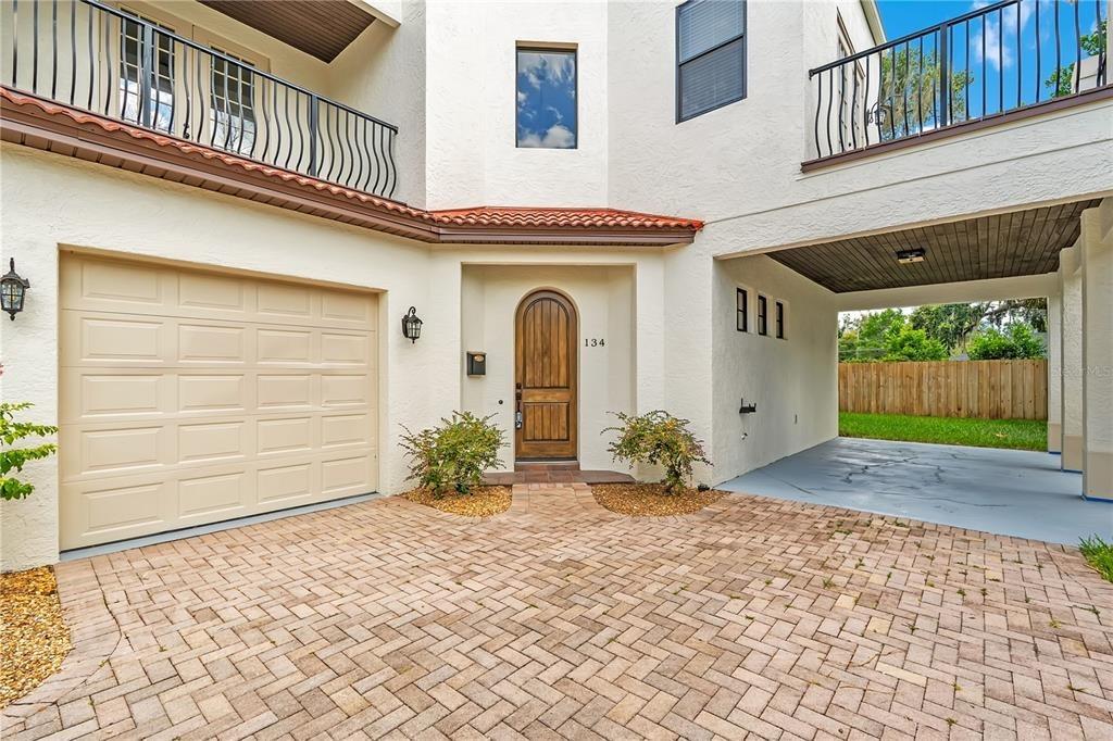 E Esther St, Orlando, FL 32806