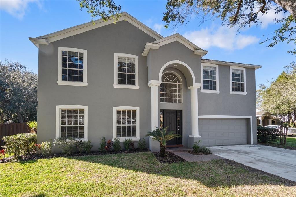Mccrea Dr, Lutz, FL 33549