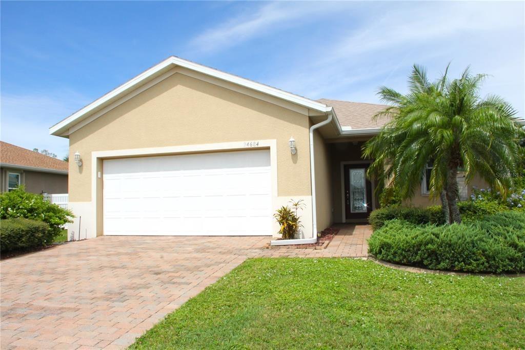 Rio Villa Lakes Cir, Punta Gorda, FL 33950