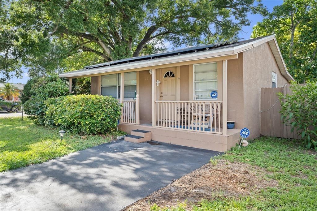 W Comanche Ave, Tampa, FL 33614
