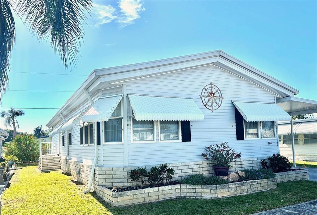 101st Way, Largo, FL 33773