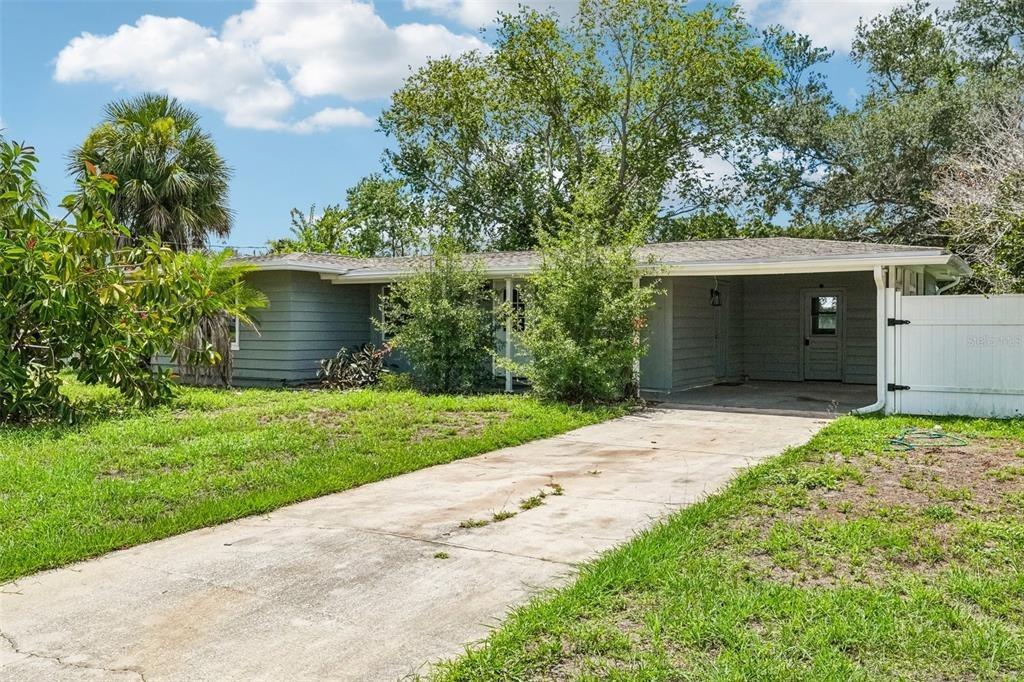 Fairfax Ln, Apollo Beach, FL 33572