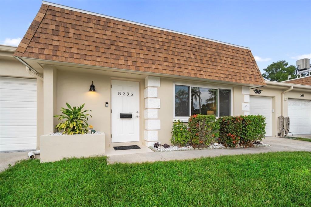 Burgundy Dr N, Pinellas Park, FL 33781