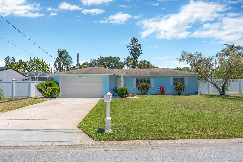Edythe Dr, Dunedin, FL 34698