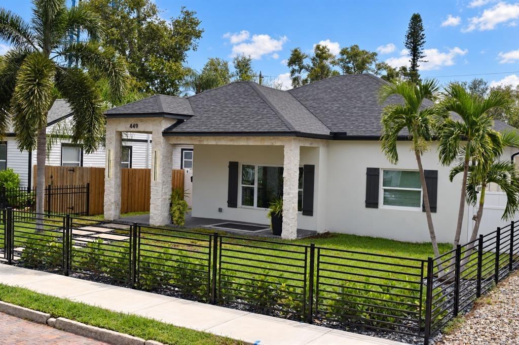 12th Ave N, Saint Petersburg, FL 33701