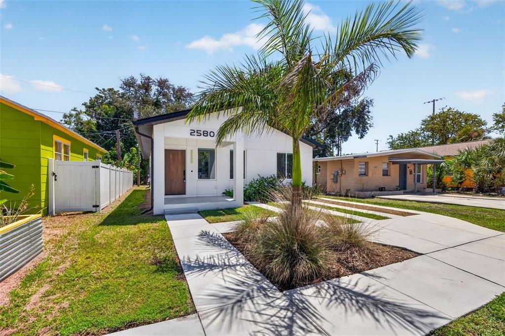 11th Ave S, Saint Petersburg, FL 33712