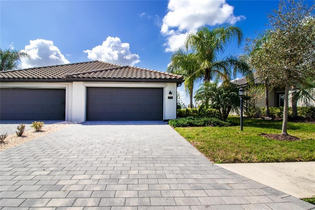 Clear Skies Pl, Bradenton, FL 34211