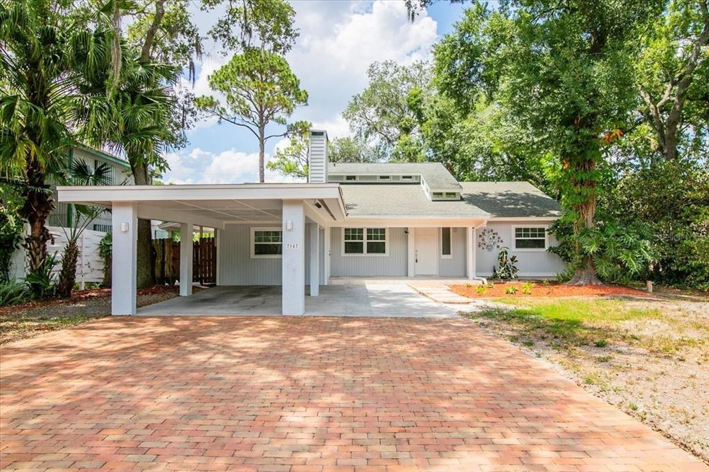 Lago St, Sarasota, FL 34241