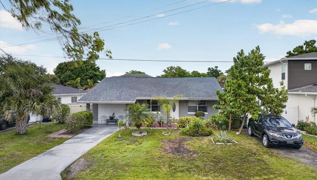N Bradford Ave, Tampa, FL 33609